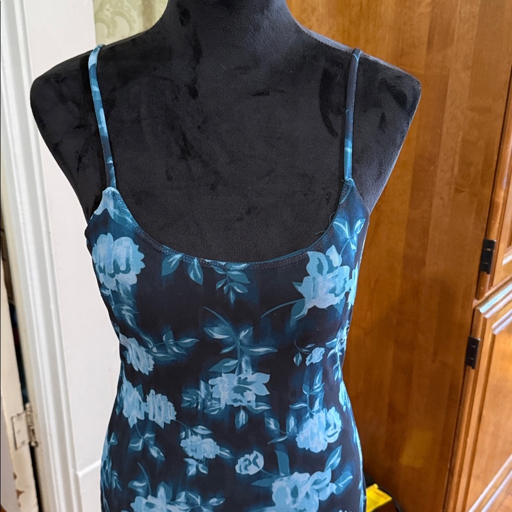 No Boundaries Blue Floral Maxi Dress - Picture 3 of 3